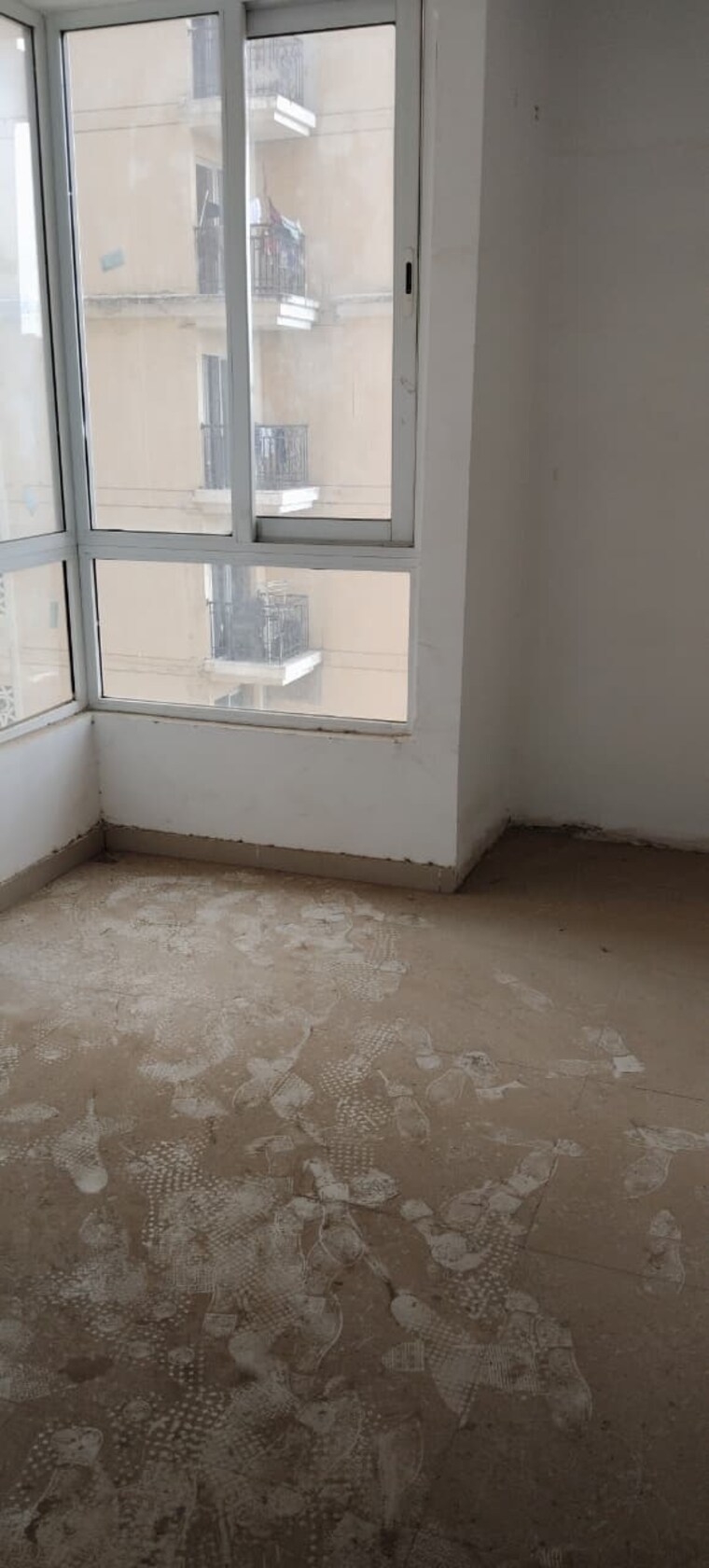 Room, prateek-grand-city 2 Bedroom 970 Sq.Ft. Apartment In Siddharth Vihar Ghaziabad 9565678