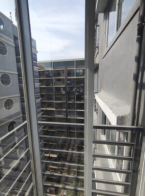 Balcony in 2 BHK Builder Floor at Ghatkopar East – for Rent