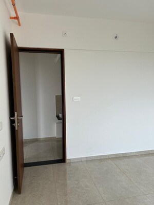 Room in 1 BHK Apartment at Vilas Javdekar Yashone Eternitee, Hinjewadi – for Rent