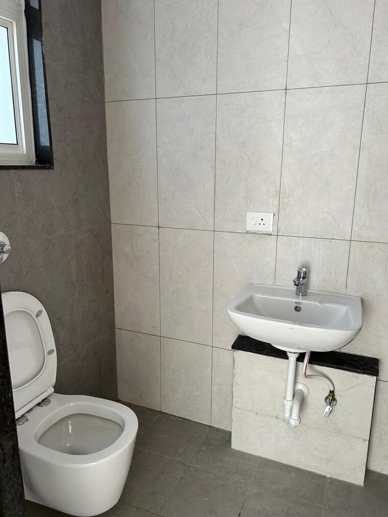 Bathroom, vilas-javdekar-yashone-eternitee 1 Bedroom 457 Sq.Ft. Apartment In Hinjewadi Pune 9565685
