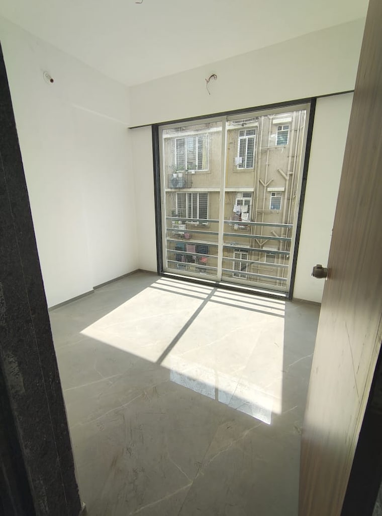 Room, vasai west 1 Bedroom 456 Sq.Ft. Builder Floor In Vasai West Palghar 9565695