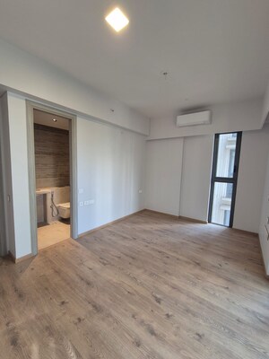 3 BHK Apartment For Sale in Rustomjee Seasons, Bandra East