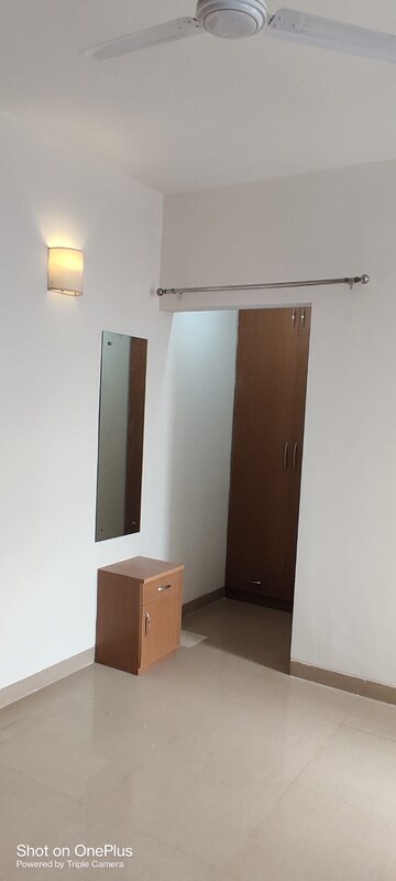 Furnished Amenities in 2.5 BHK Apartment at Emaar MGF Emerald Hills, Sector 65 – for Sale