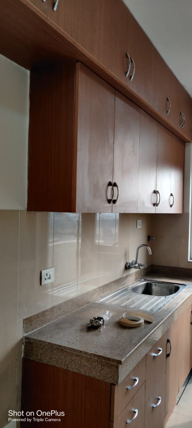 Bathroom, emaar-mgf-emerald-hills 2.5 Bedroom 1120 Sq.Ft. Apartment In Sector 65 Gurgaon 9565744