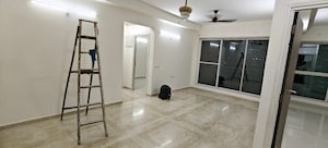 Room in 3 BHK Apartment at L And T Seawoods Residences, Seawoods – for Sale