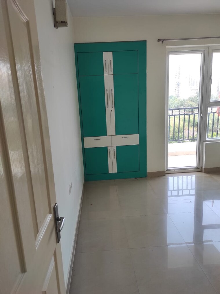 Room, mapsko-paradise 3 Bedroom 1340 Sq.Ft. Apartment In Sector 83 Gurgaon 9565755