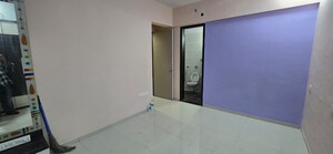Room in 2 BHK Apartment at Vasant Fiona, Pokhran Road No Two – for Rent