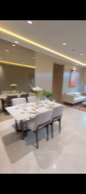 Team Area in 4 BHK Apartment at K Raheja Amaltis, Sion – for Sale