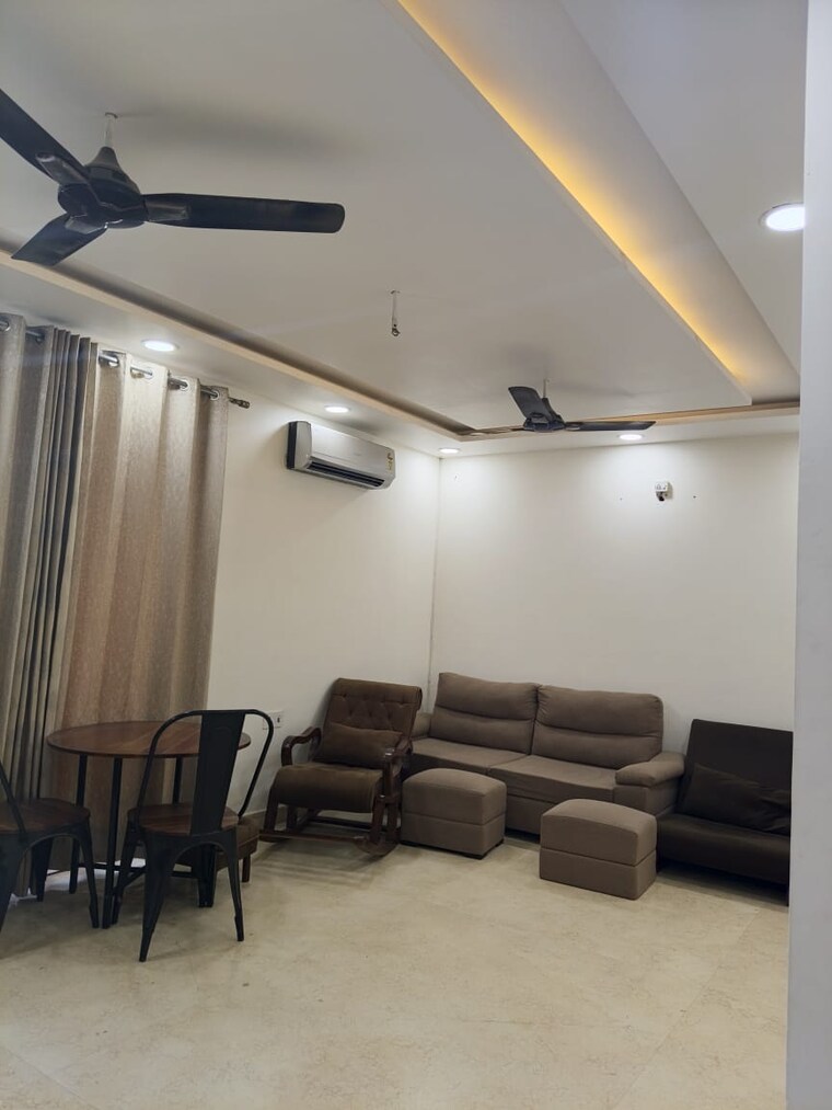 Gym, sector 56 6+ Bedroom 4200 Sq.Ft. Independent House In Sector 56 Gurgaon 9565802