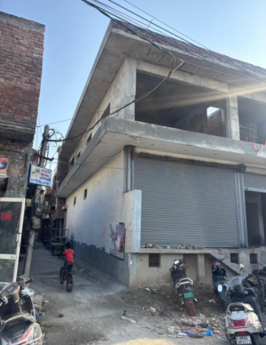  Showroom For Sale in Jali Wala Karkhana