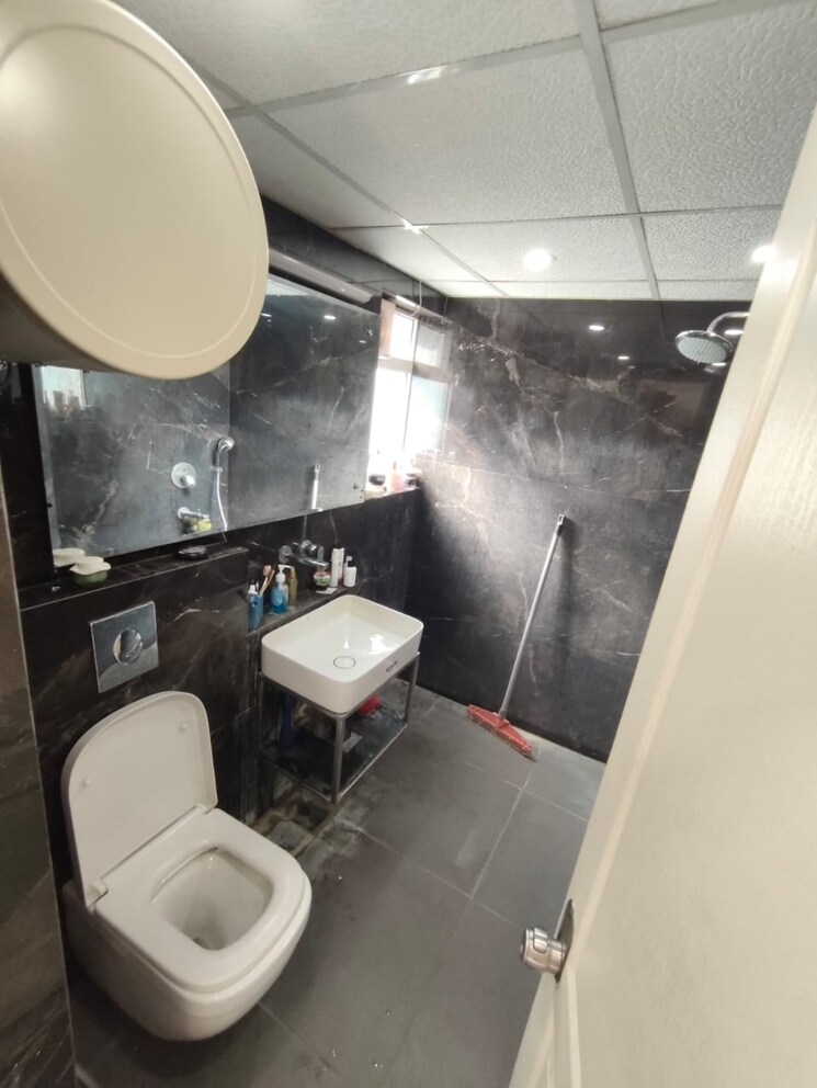 Master Bedroom, paras-seasons 3.5 Bedroom 1625 Sq.Ft. Apartment In Sector 168 Noida 9565848