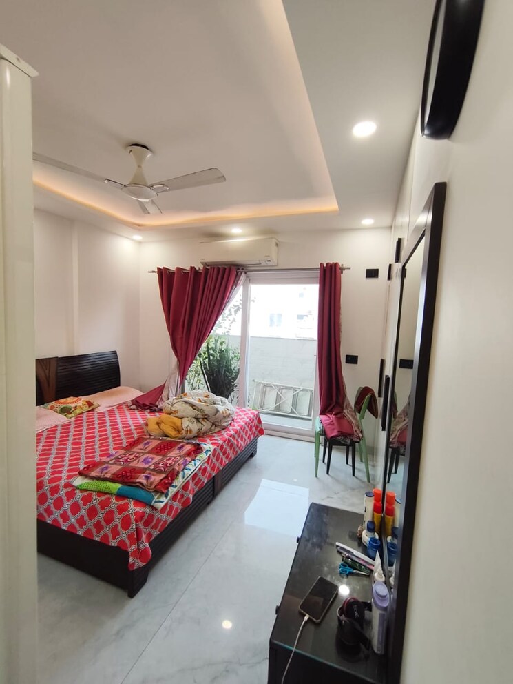 Bedroom, paras-seasons 3.5 Bedroom 1625 Sq.Ft. Apartment In Sector 168 Noida 9565848