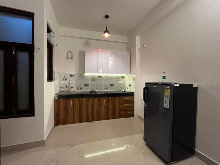 Kitchen, freedom fighters enclave 1 Bedroom 500 Sq.Ft. Builder Floor In Freedom Fighters Enclave Delhi 9565881