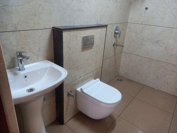 Bathroom, hbr layout 2 Bedroom 900 Sq.Ft. Apartment In Hbr Layout Bangalore 9565906
