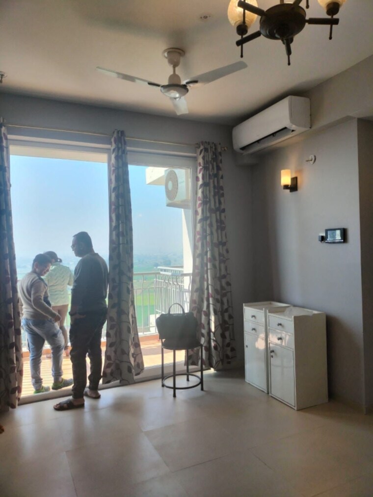 Living Room, supertech-hues 2 Bedroom 1350 Sq.Ft. Apartment In Sector 68 Gurgaon 9565897