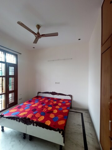2 BHK Independent House For Rent in Sector 15