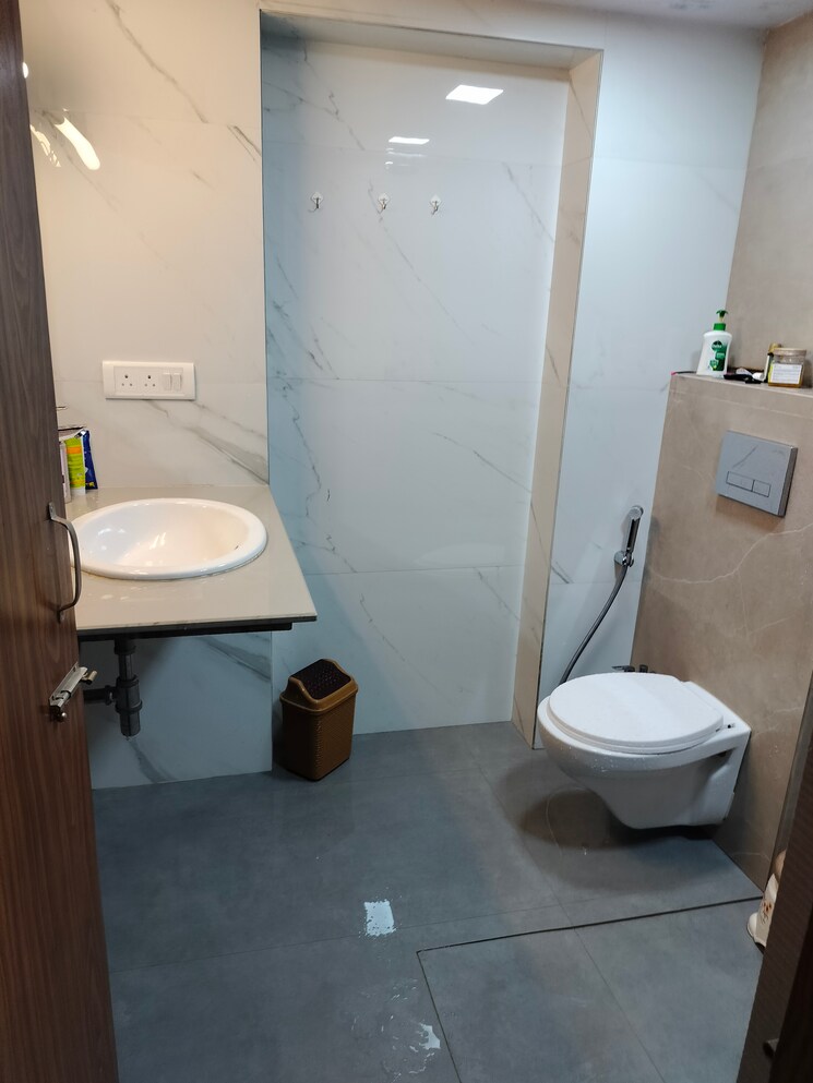 Bathroom, santacruz west 3 Bedroom 1600 Sq.Ft. Villa In Santacruz West Mumbai 9565931