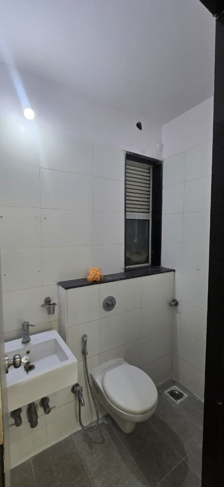 Bathroom, vasant-fiona 2 Bedroom 710 Sq.Ft. Apartment In Pokhran Road No Two Thane 9565922