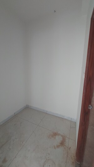 Room in 3 BHK Apartment at SR The Portico, Narsingi – for Sale