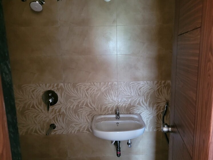 Bathroom, chaphalkar-elina-lite 2 Bedroom 909 Sq.Ft. Apartment In Mohammadwadi Pune 9565928