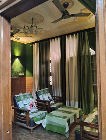 Bedroom in 2.5 BHK Independent House at Solutrean Delta City Centre, Delta I Greater Noida – for Rent