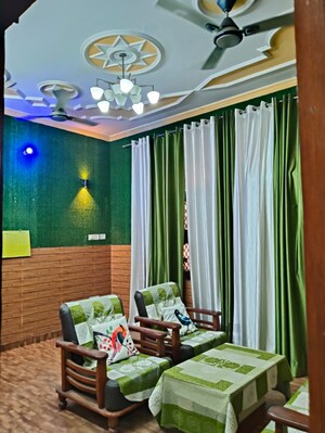 Bedroom in 2.5 BHK Independent House at Solutrean Delta City Centre, Delta I Greater Noida – for Rent