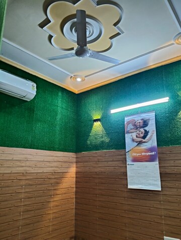 Furnished Amenities in 2.5 BHK Independent House at Solutrean Delta City Centre, Delta I Greater Noida – for Rent