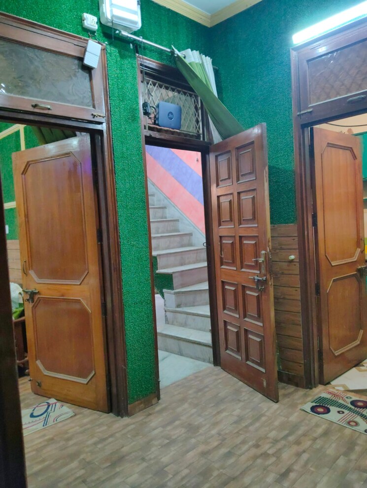 undefined, solutrean-delta-city-centre 2.5 Bedroom 120 Sq.Mt. Independent House In Delta I Greater Noida Greater Noida 9565979