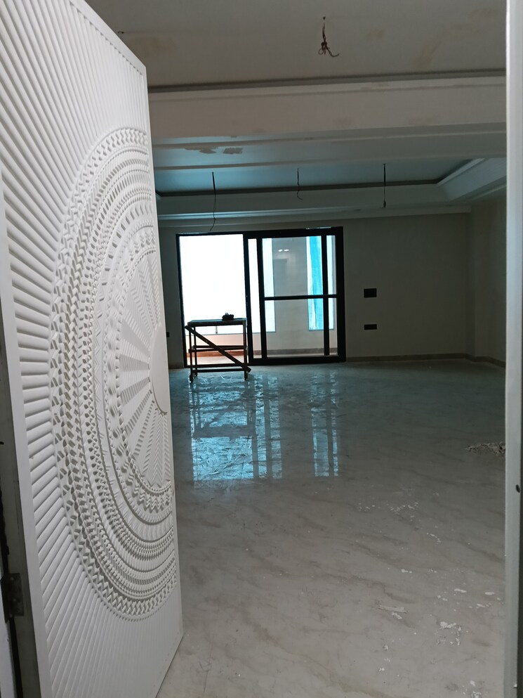 undefined, rajendra nagar sector 3 4 Bedroom 150 Sq.Yd. Builder Floor In Rajendra Nagar Sector 3 Ghaziabad 9566005