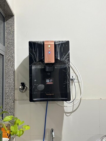 Furnished Amenities in 2 BHK Apartment at Rohan Prathama, Hinjewadi – for Rent