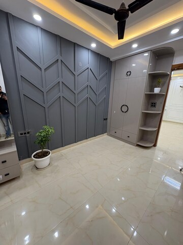 Master Bedroom in 3 BHK Builder Floor at Sector 85 – for Sale