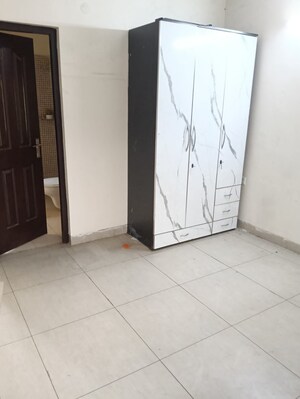 Building Lobby in 2 BHK Builder Floor at Wave Prime Floors, Wave City – for Rent