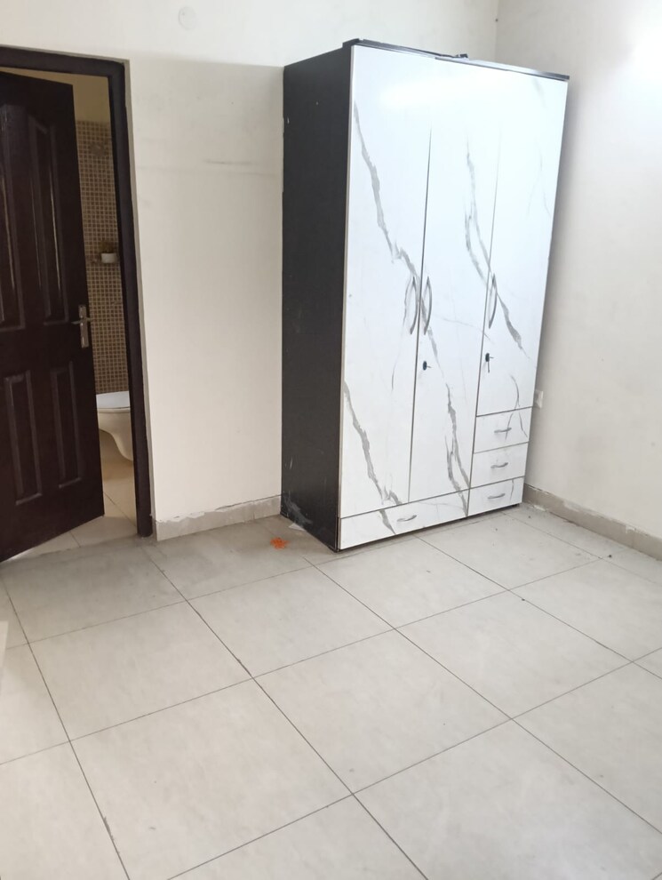 undefined, wave-prime-floors 2 Bedroom 135 Sq.Yd. Builder Floor In Wave City Ghaziabad 9566029