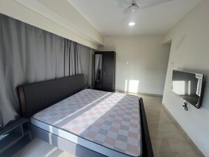 Bedroom in 3 BHK Apartment at Krishna Kalina Market, Santacruz East – for Rent