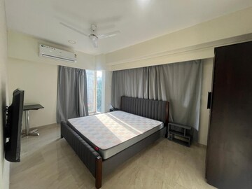 Bedroom in 3 BHK Apartment at Krishna Kalina Market, Santacruz East – for Rent