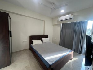 Bedroom in 3 BHK Apartment at Krishna Kalina Market, Santacruz East – for Rent