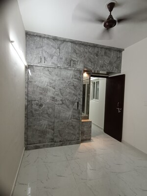 Room in 3 BHK Apartment at Pivotal Paradise, Sector 62 – for Rent