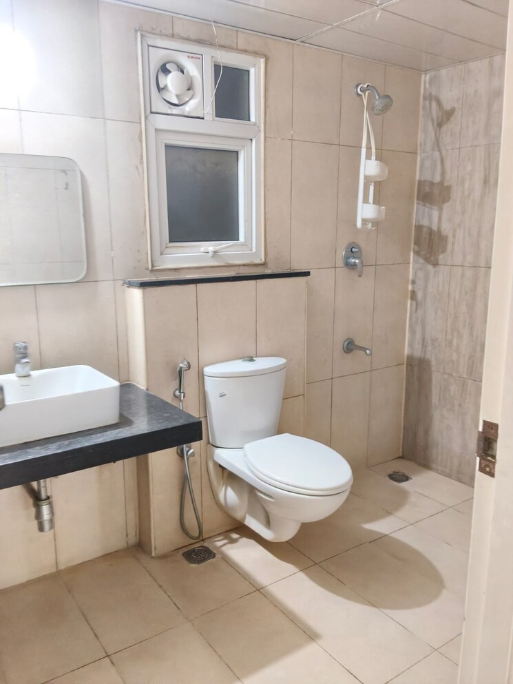 Bathroom, prestige-sunrise-park 2 Bedroom 1128 Sq.Ft. Apartment In Electronic City Phase I Bangalore 9566241