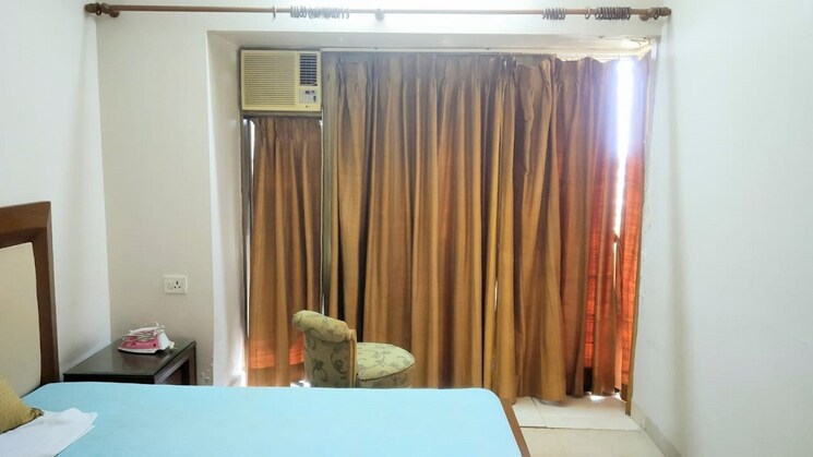 Bedroom, bandra west 1 Bedroom 500 Sq.Ft. Apartment In Bandra West Mumbai 9566246