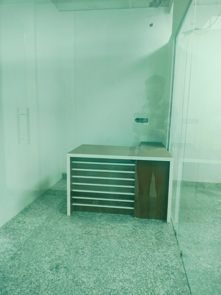 Floor Plan, sector 3 Commercial Office Space 700 Sq.Ft. In Sector 3 Noida 9566314