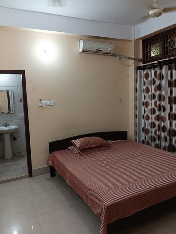 2 BHK Villa For Rent in Six Mile