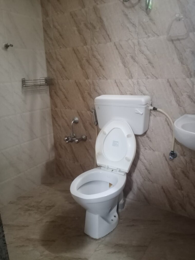 Bathroom, vejalpur 2 Bedroom 1200 Sq.Ft. Apartment In Vejalpur Ahmedabad 9566350