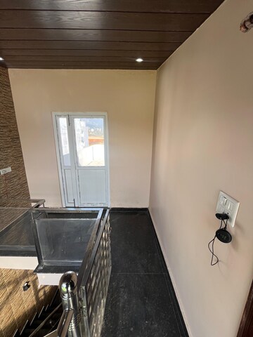 Furnished Amenities in 3.5 BHK Penthouse at Sahastradhara – for Sale