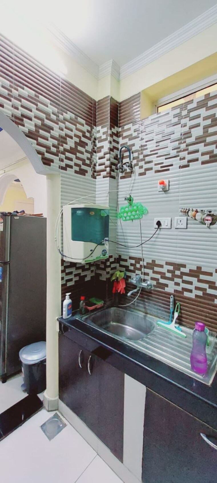 Kitchen, paras-tierea 3.5 Bedroom 1250 Sq.Ft. Apartment In Sector 137 Noida 9566374