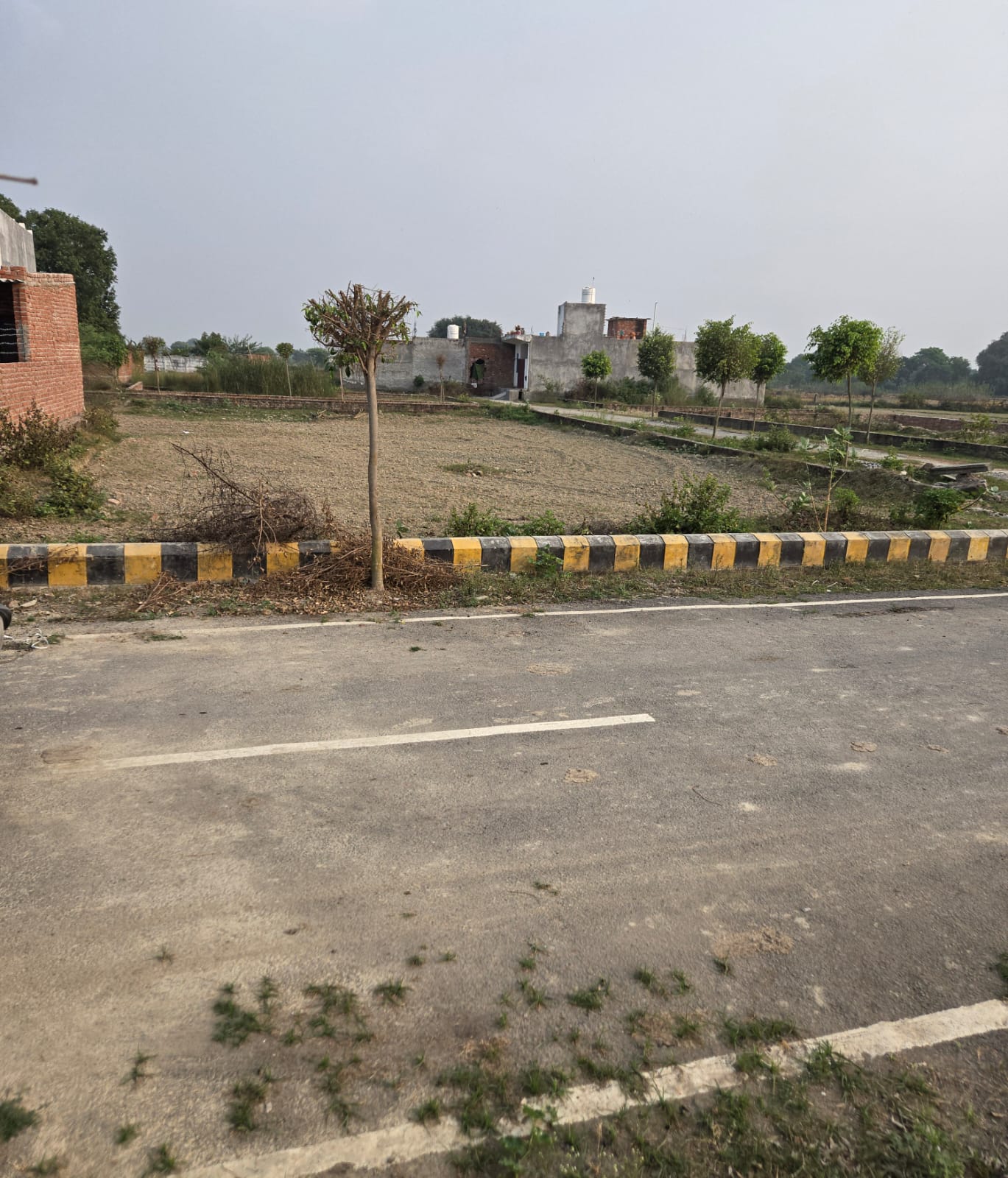 Plot For Sale in Mohanlalganj
