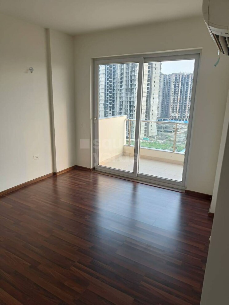 Room, lok-everest 2 Bedroom 905 Sq.Ft. Apartment In Mulund West Mumbai 9566521