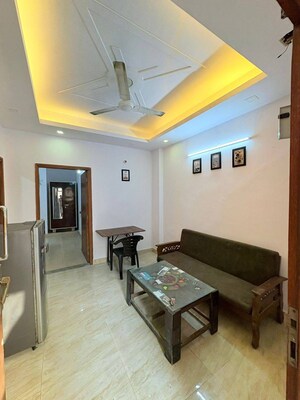 1 BHK Builder Floor For Rent in Saket