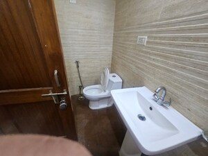 Bathroom in 4 BHK Apartment at RBC Royal Homes, Sector 39 – for Sale