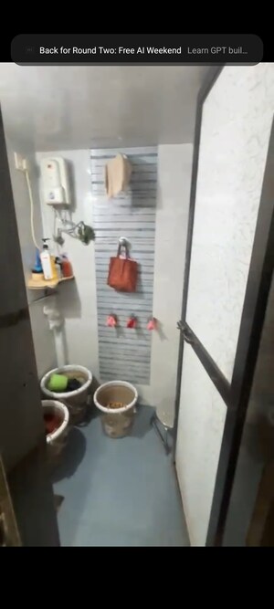 Bathroom in 1.5 BHK Apartment at Jacob Circle – for Rent