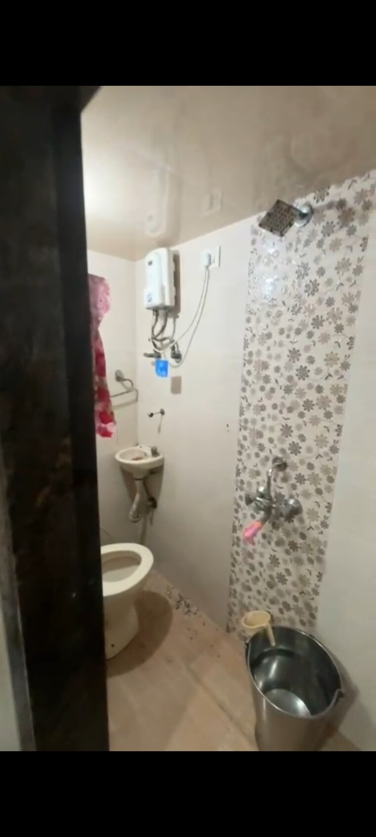 Bathroom, jacob circle 1.5 Bedroom 550 Sq.Ft. Apartment In Jacob Circle Mumbai 9566770